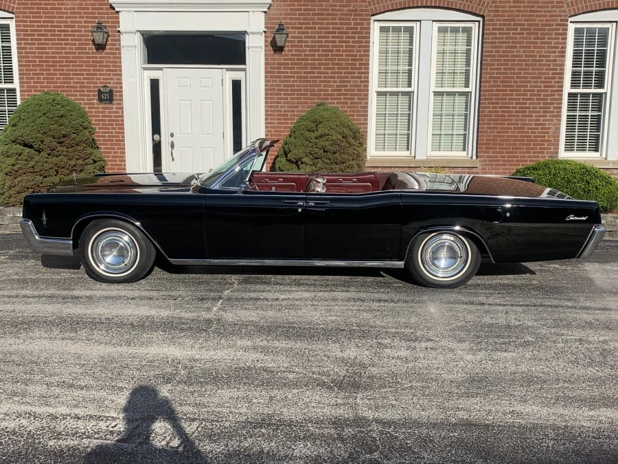 1966 Lincoln Continental 4th Gen - Image 2 of 13