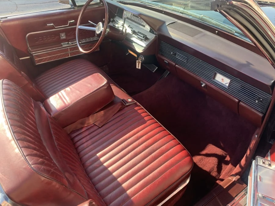 1966 Lincoln Continental 4th Gen - Image 7 of 13
