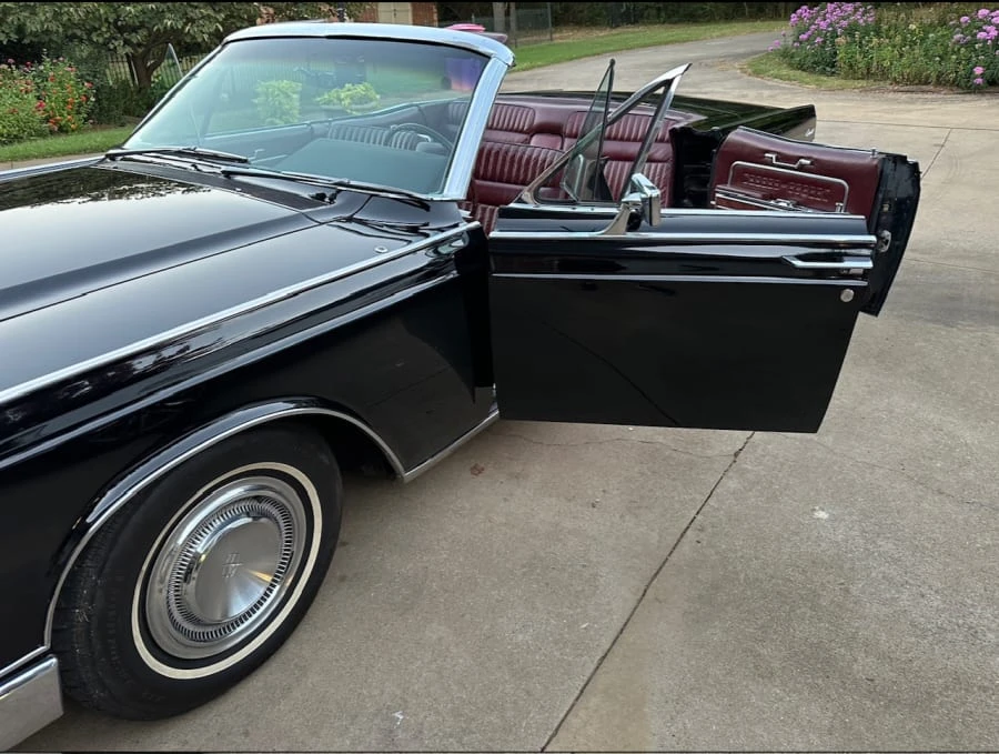 1966 Lincoln Continental 4th Gen - Image 7 of 19