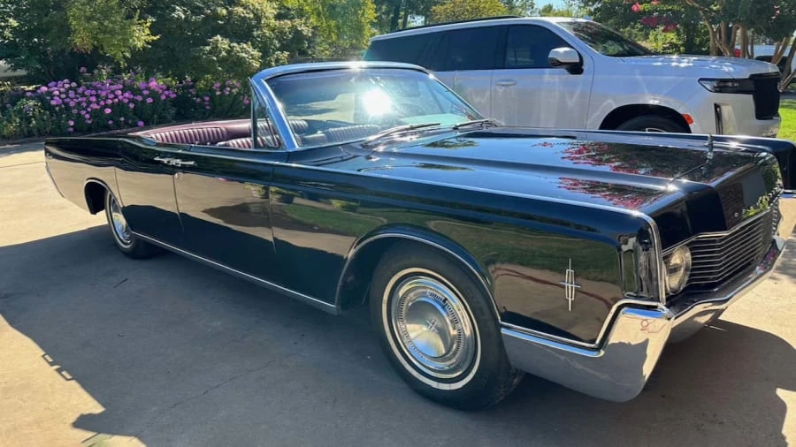 1966 Lincoln Continental 4th Gen - Image 8 of 19