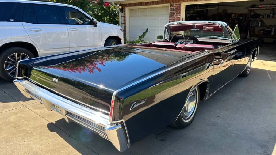 1966 Lincoln Continental 4th Gen - Image 6 of 19