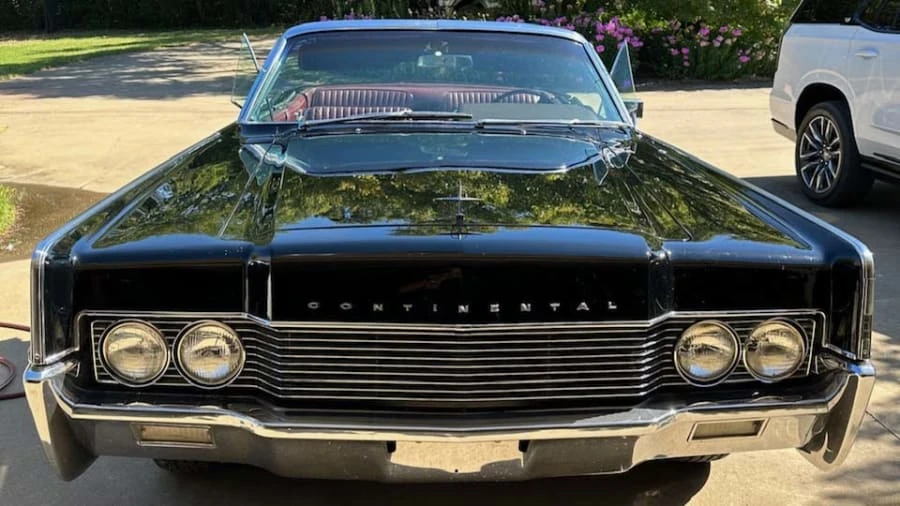1966 Lincoln Continental 4th Gen - Image 3 of 19