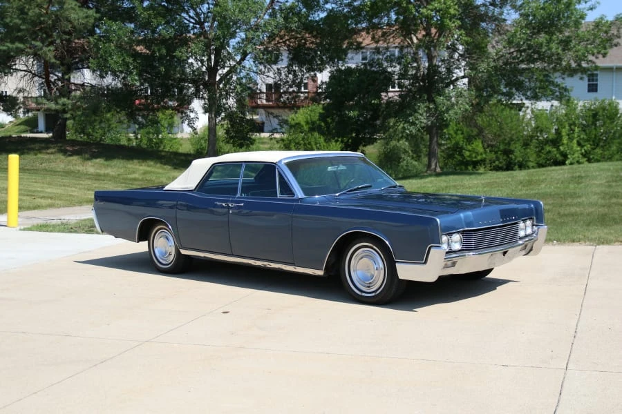 1966 Lincoln Continental 4th Gen - Image 6 of 31