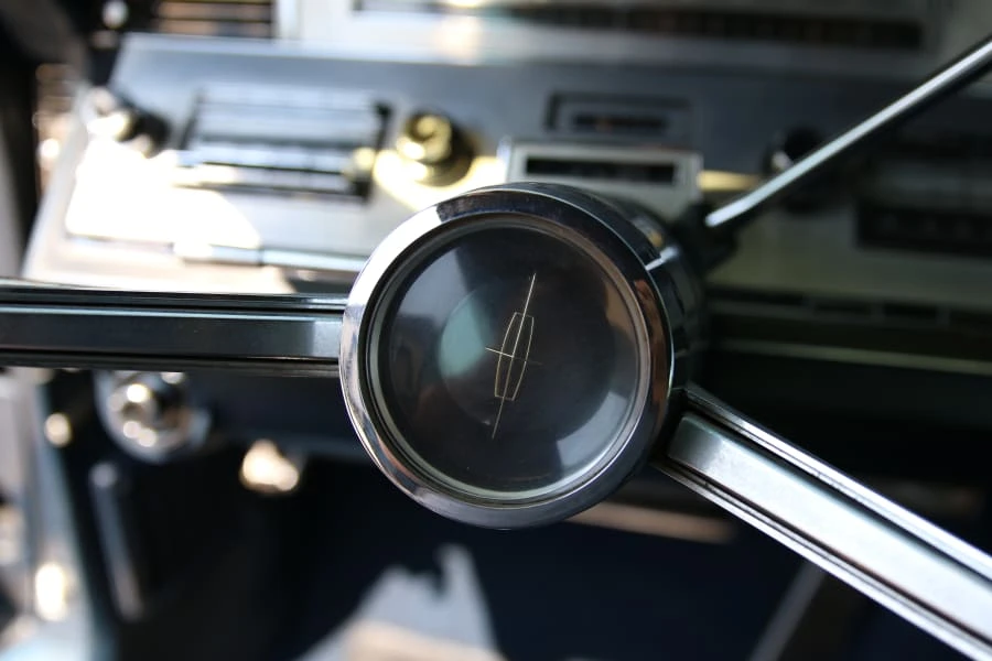 1966 Lincoln Continental 4th Gen - Image 22 of 31