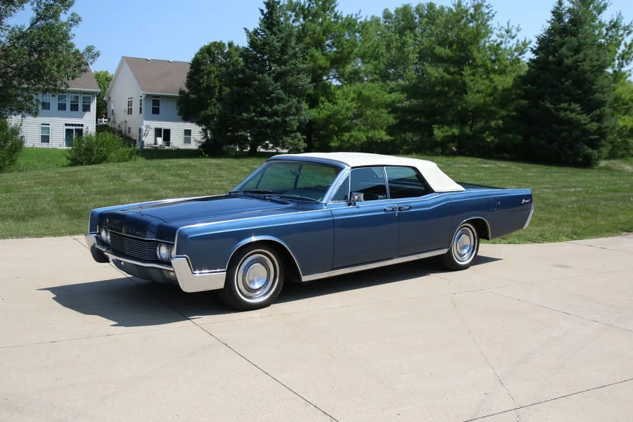 1966 Lincoln Continental 4th Gen - Image 11 of 31