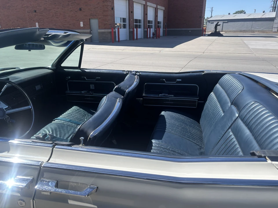 1966 Lincoln Continental 4th Gen - Image 23 of 31