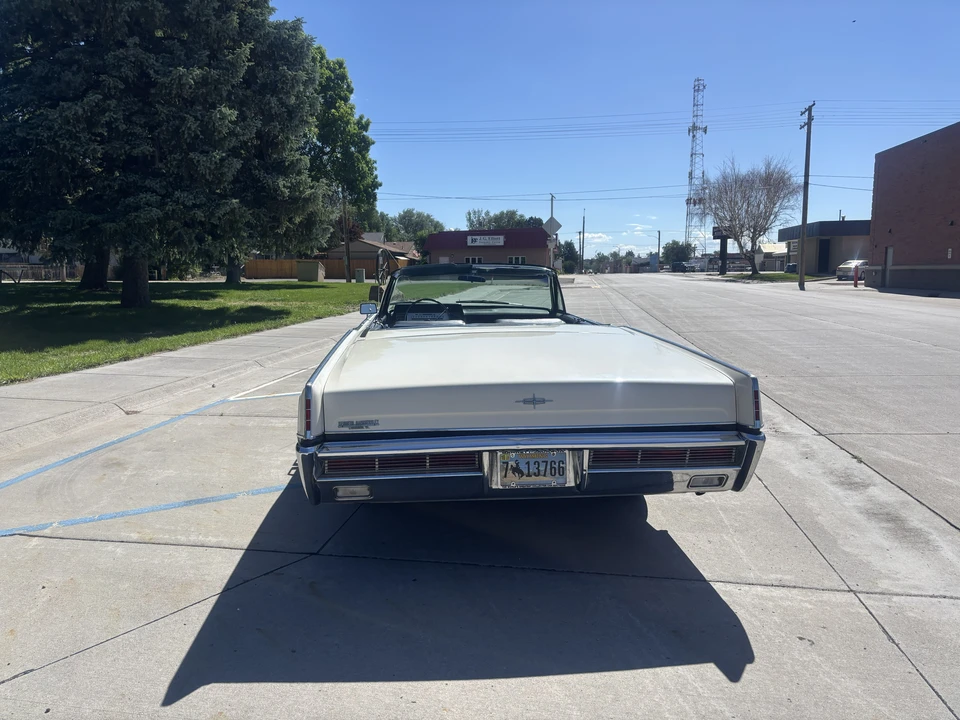 1966 Lincoln Continental 4th Gen - Image 7 of 31