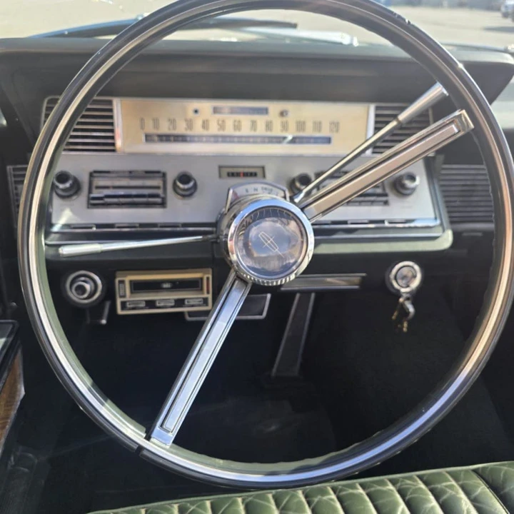 1966 Lincoln Continental 4th Gen - Image 20 of 23