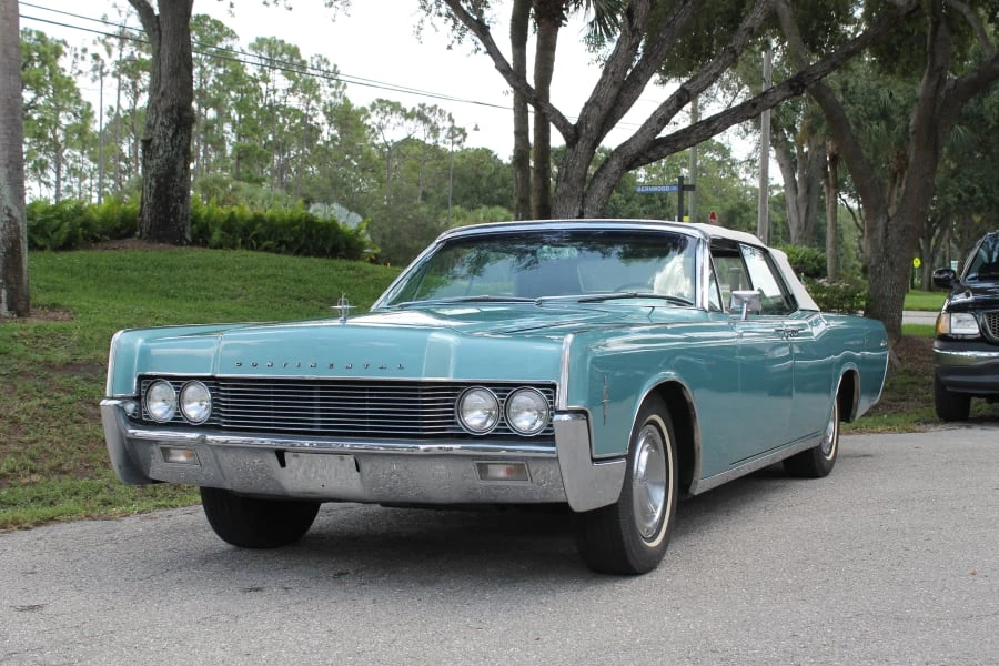 1966 Lincoln Continental 4th Gen - Image 12 of 12