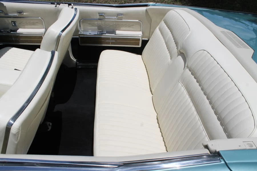 1966 Lincoln Continental 4th Gen - Image 11 of 12