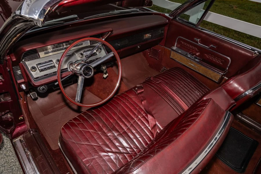 1966 Lincoln Continental 4th Gen - Image 23 of 31