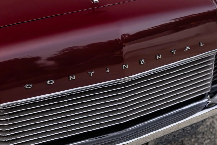 1966 Lincoln Continental 4th Gen - Image 10 of 31