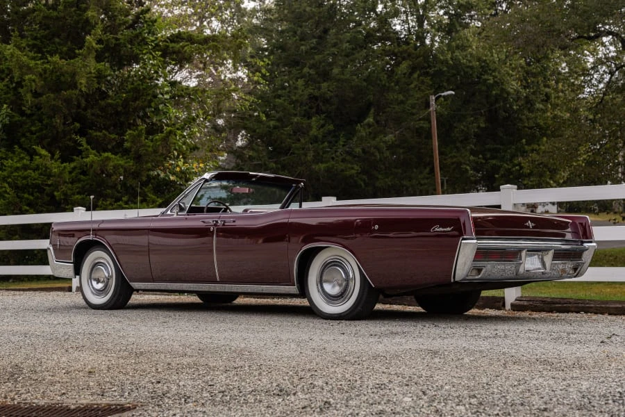 1966 Lincoln Continental 4th Gen - Image 15 of 31