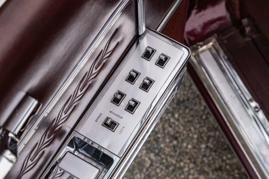 1966 Lincoln Continental 4th Gen - Image 30 of 31