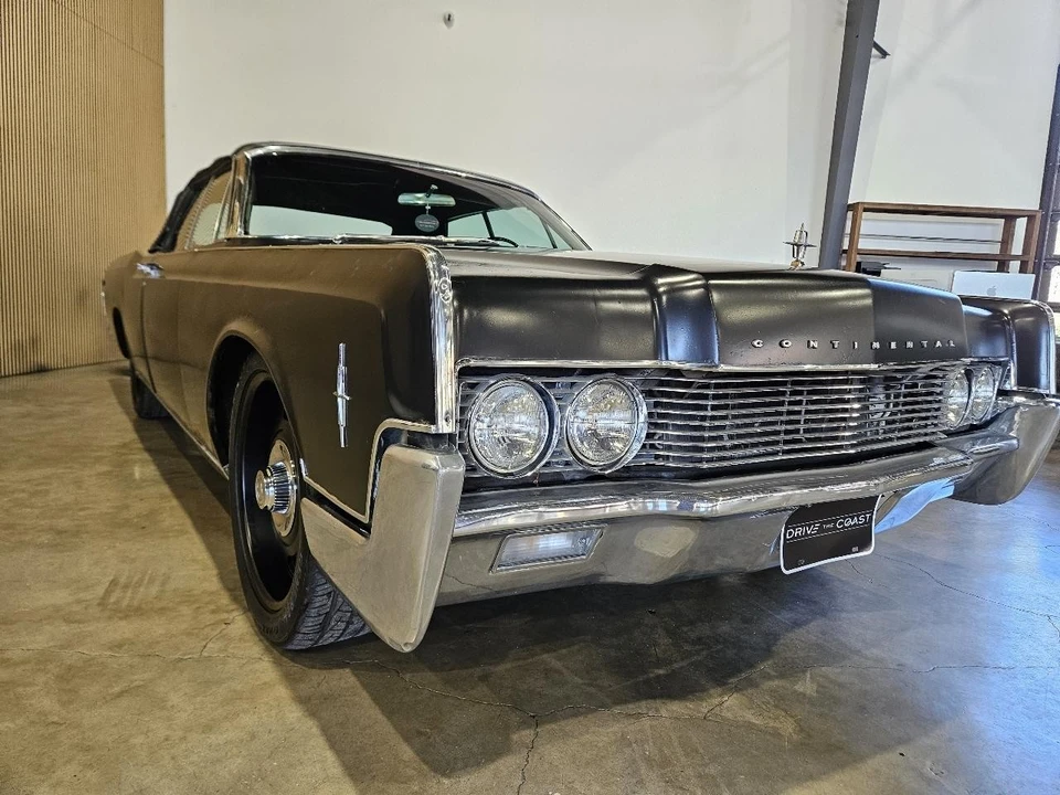 1966 Lincoln Continental 4th Gen - Image 7 of 21