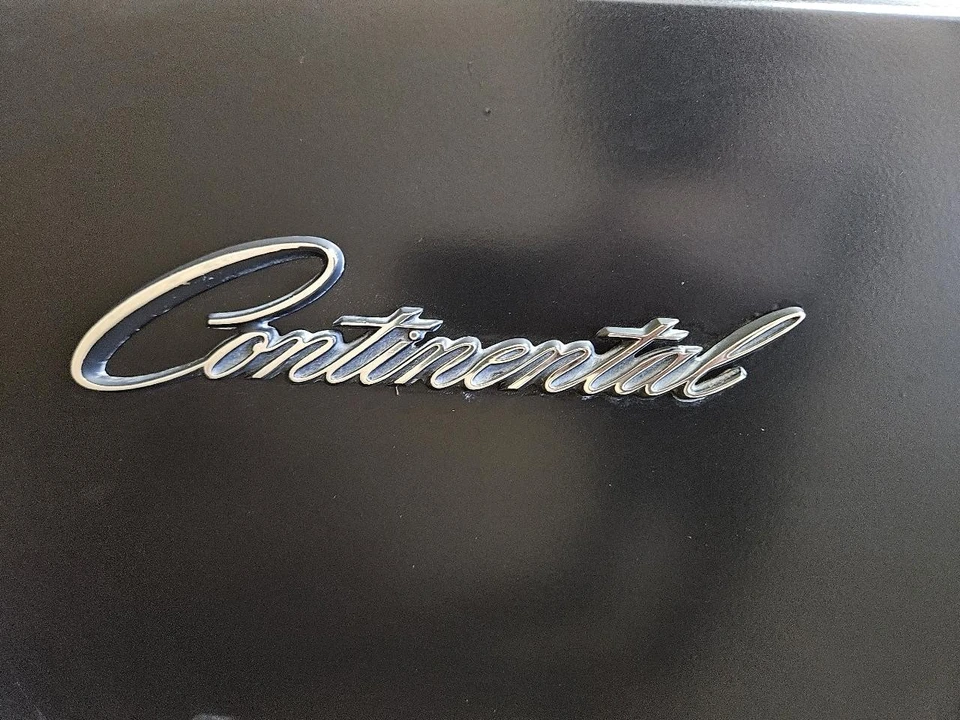 1966 Lincoln Continental 4th Gen - Image 13 of 21