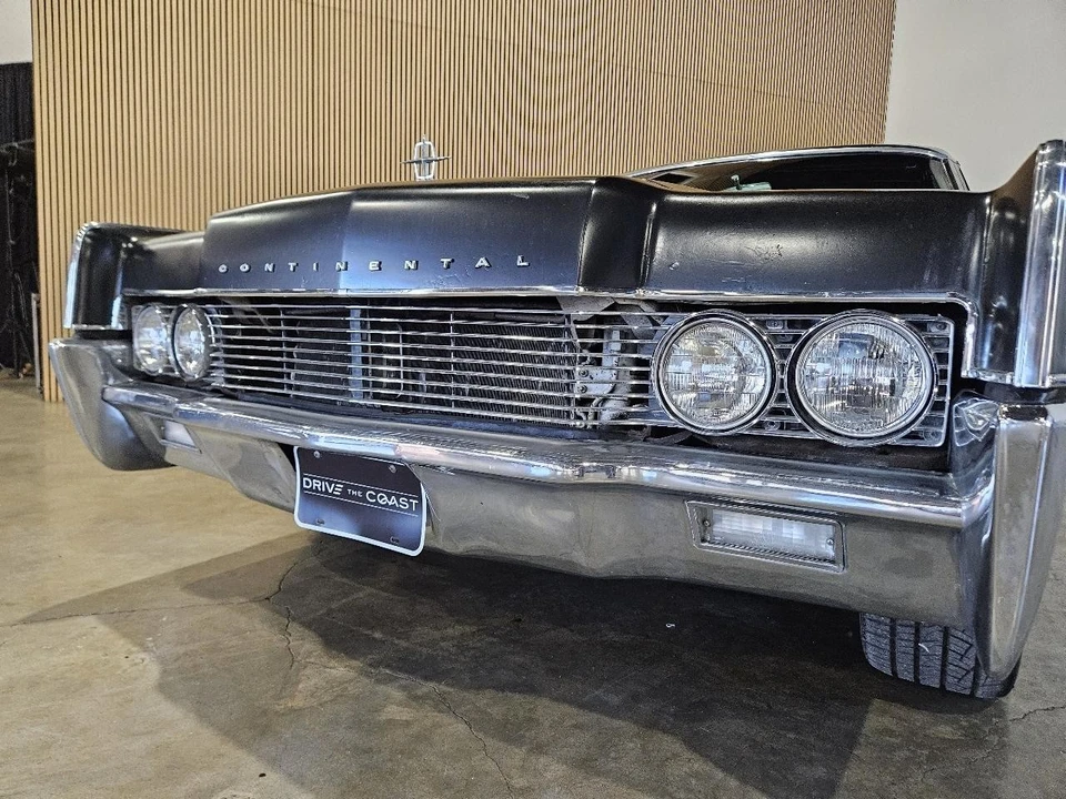 1966 Lincoln Continental 4th Gen - Image 6 of 21