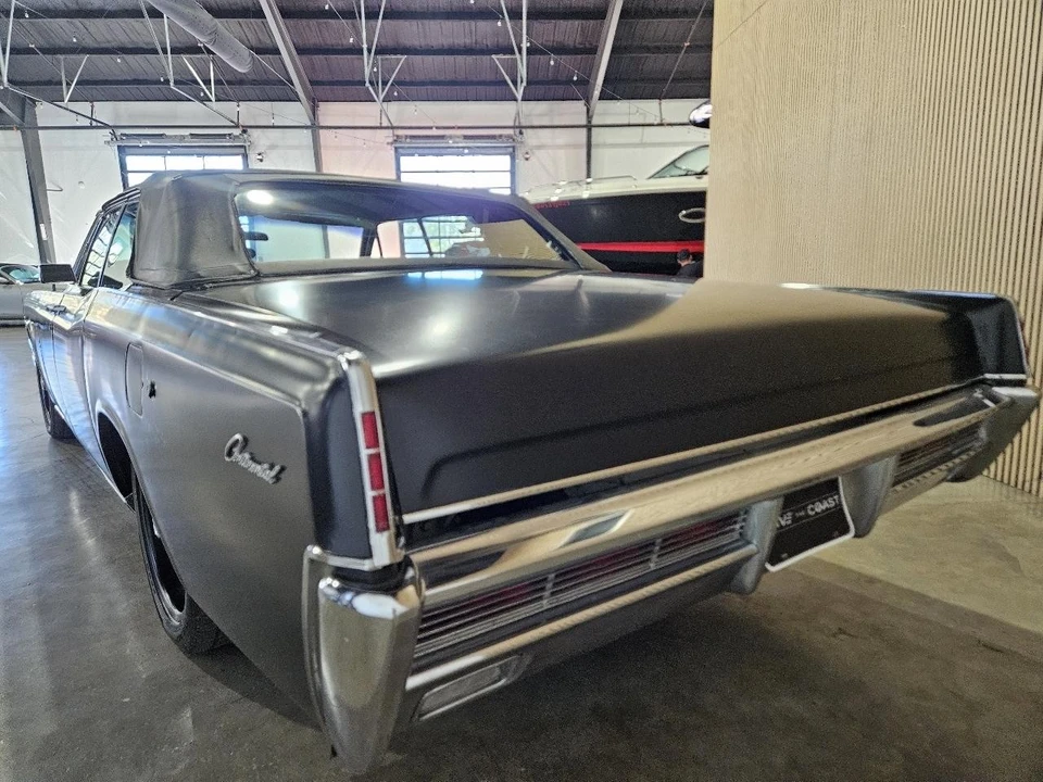 1966 Lincoln Continental 4th Gen - Image 18 of 21