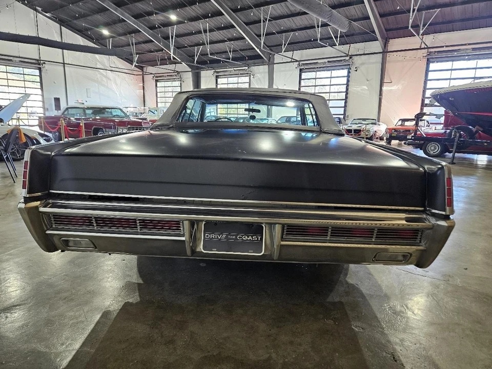 1966 Lincoln Continental 4th Gen - Image 15 of 21