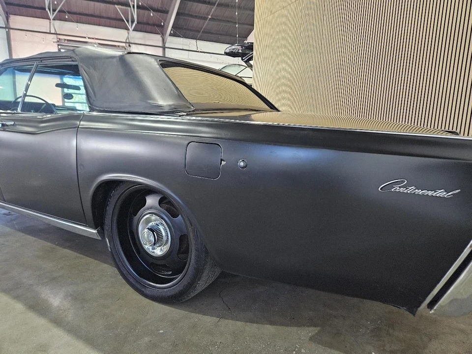 1966 Lincoln Continental 4th Gen - Image 20 of 21