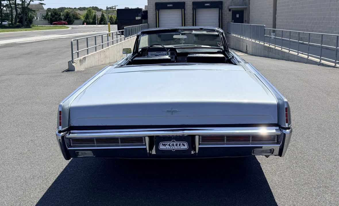 1966 Lincoln Continental 4th Gen - Image 24 of 31