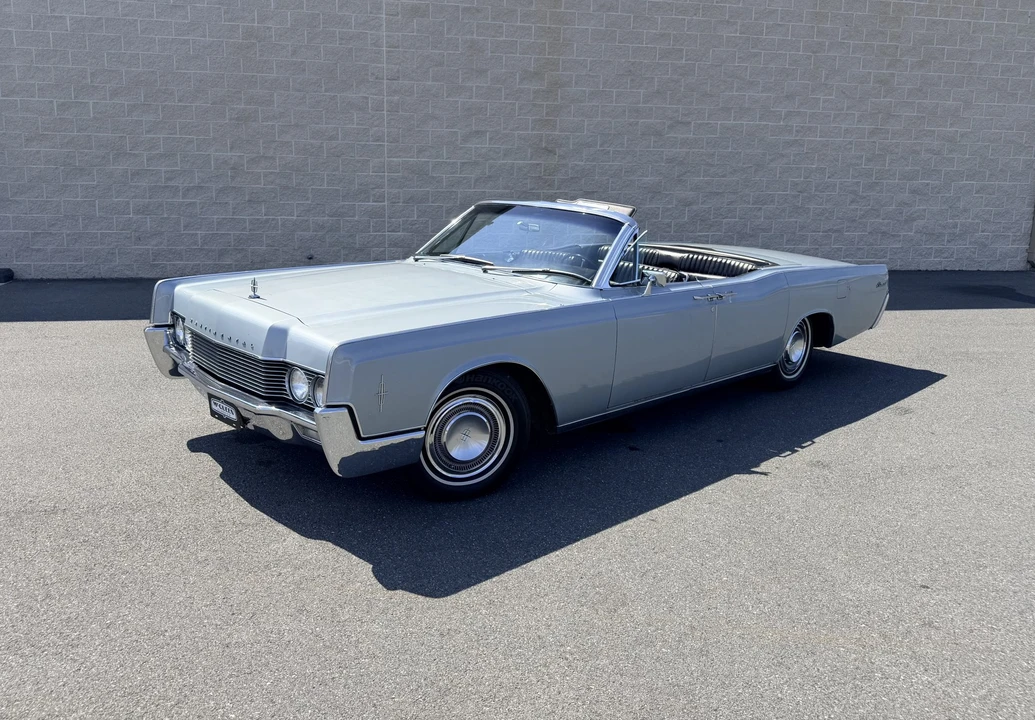 1966 Lincoln Continental 4th Gen - Image 3 of 31