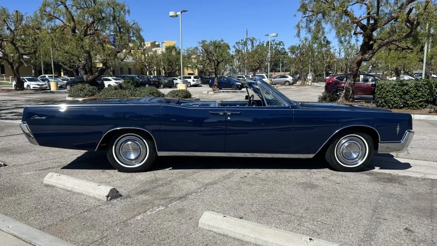 1966 Lincoln Continental 4th Gen - Image 7 of 13