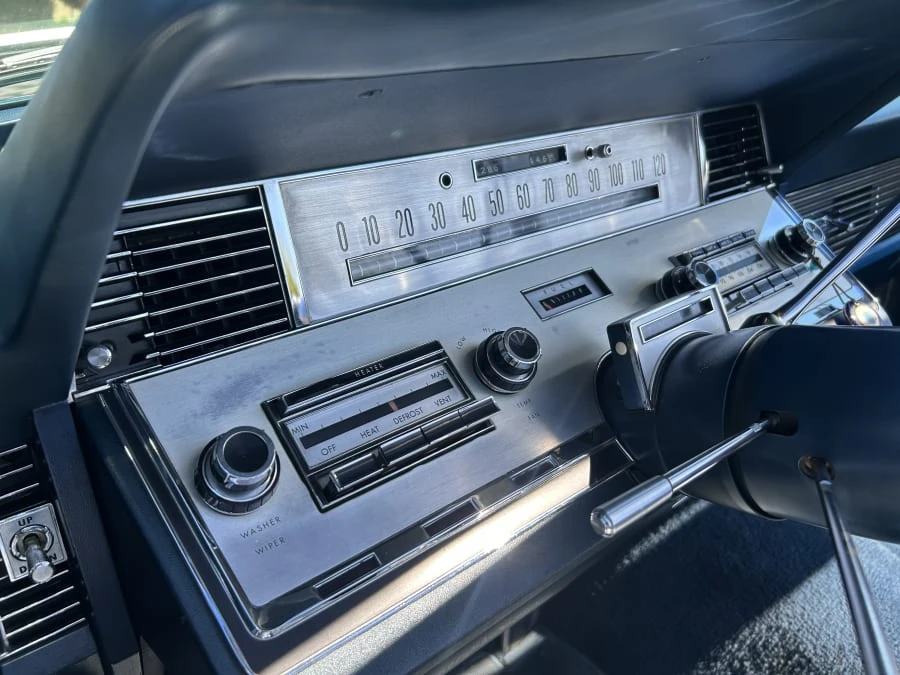 1966 Lincoln Continental 4th Gen - Image 10 of 13