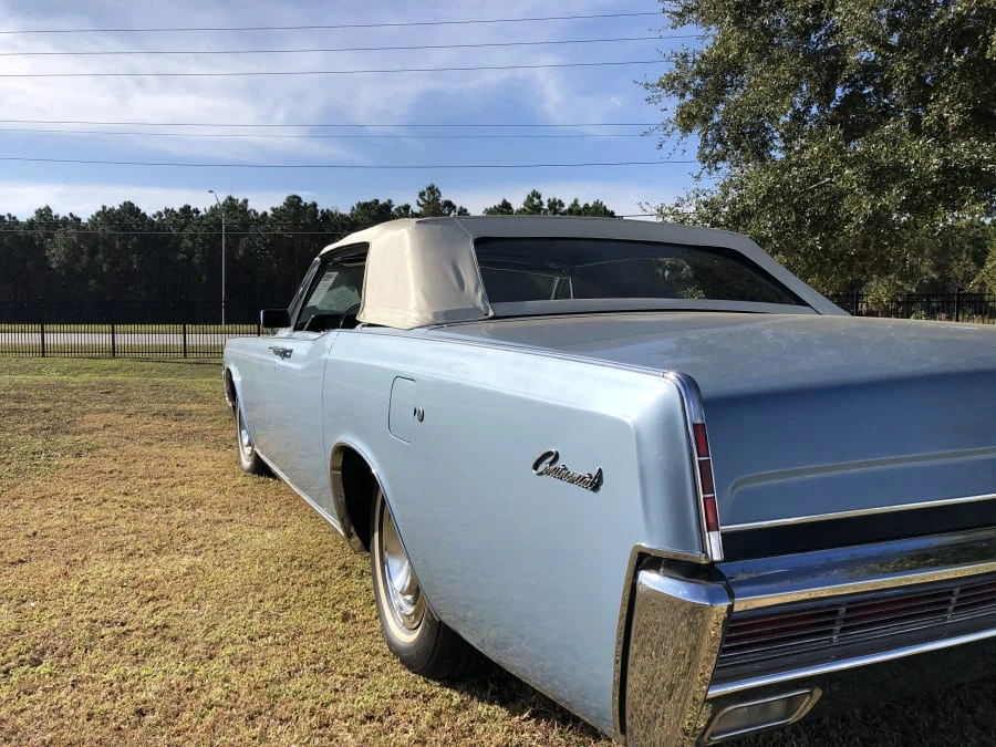 1966 Lincoln Continental 4th Gen - Image 6 of 17