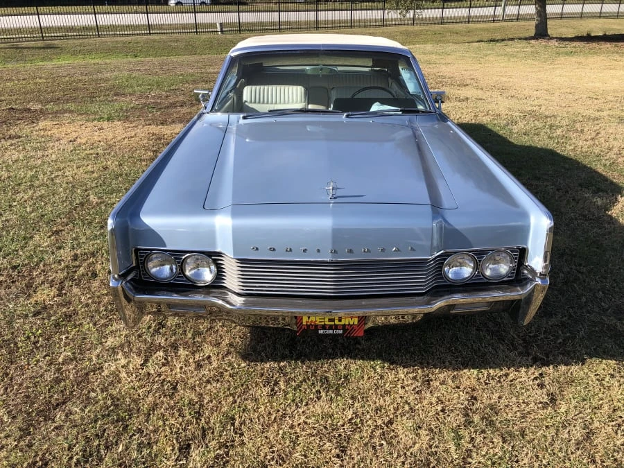 1966 Lincoln Continental 4th Gen - Image 8 of 17