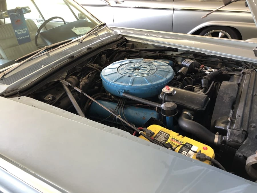 1966 Lincoln Continental 4th Gen - Image 16 of 17