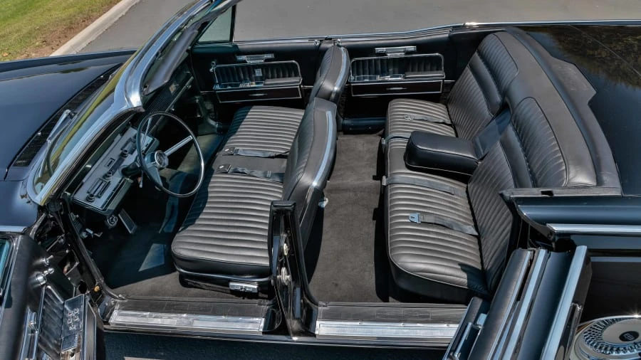 1966 Lincoln Continental 4th Gen - Image 4 of 24