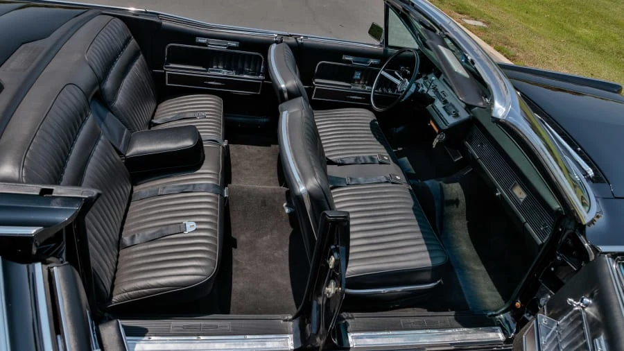 1966 Lincoln Continental 4th Gen - Image 5 of 24