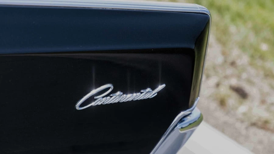 1966 Lincoln Continental 4th Gen - Image 9 of 24