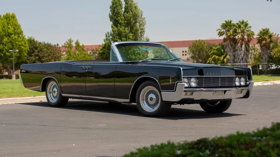 1966 Lincoln Continental 4th Gen - Image 11 of 24