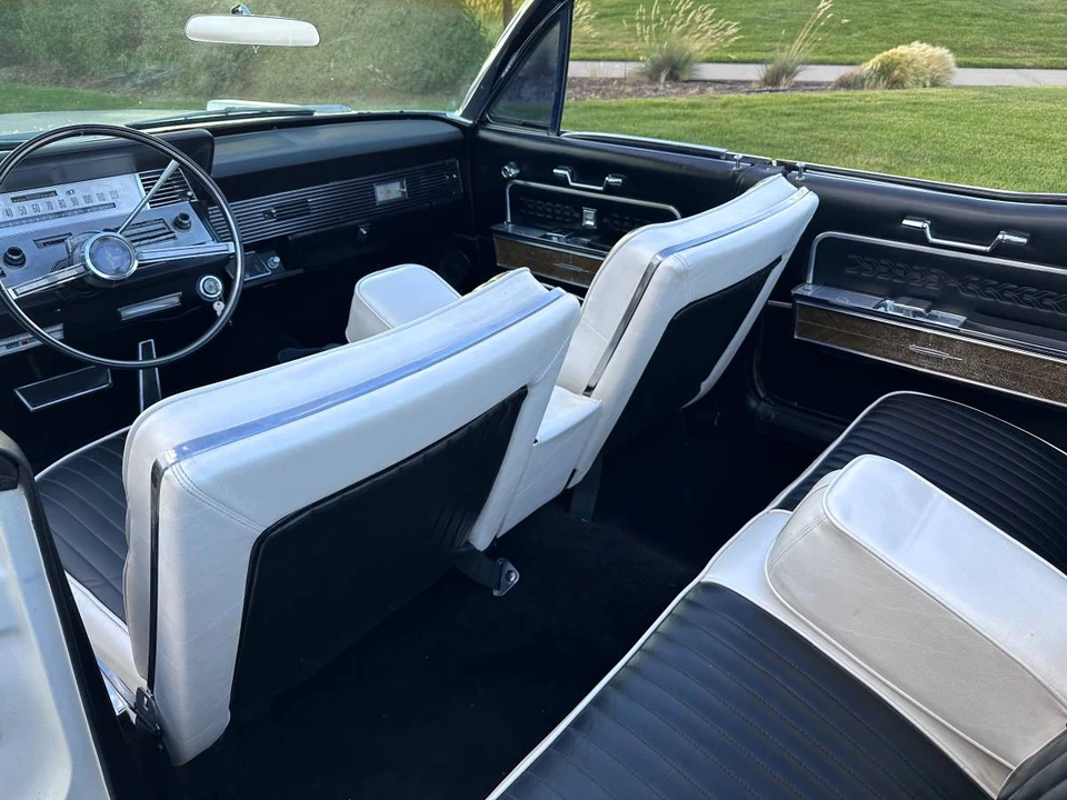 1966 Lincoln Continental 4th Gen - Image 5 of 24