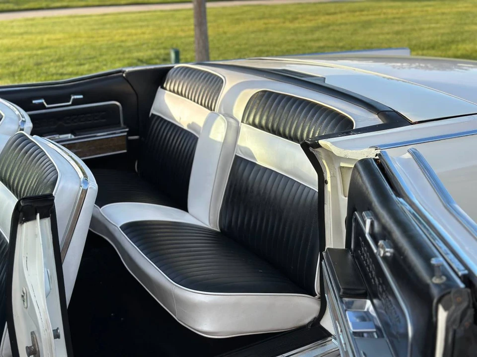 1966 Lincoln Continental 4th Gen - Image 4 of 24