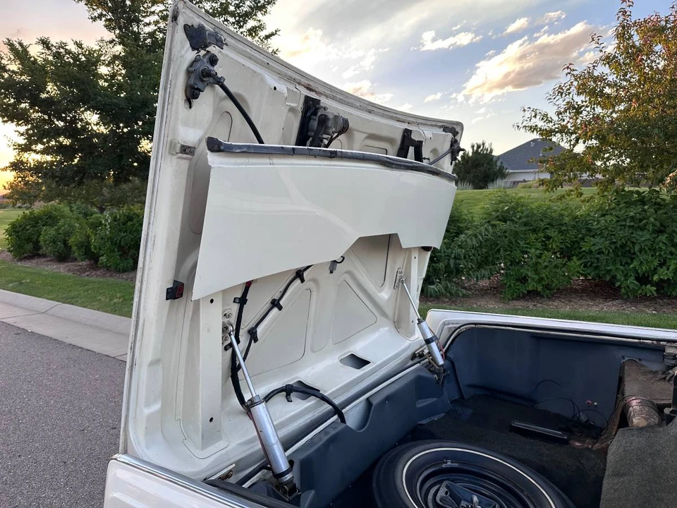 1966 Lincoln Continental 4th Gen - Image 14 of 24