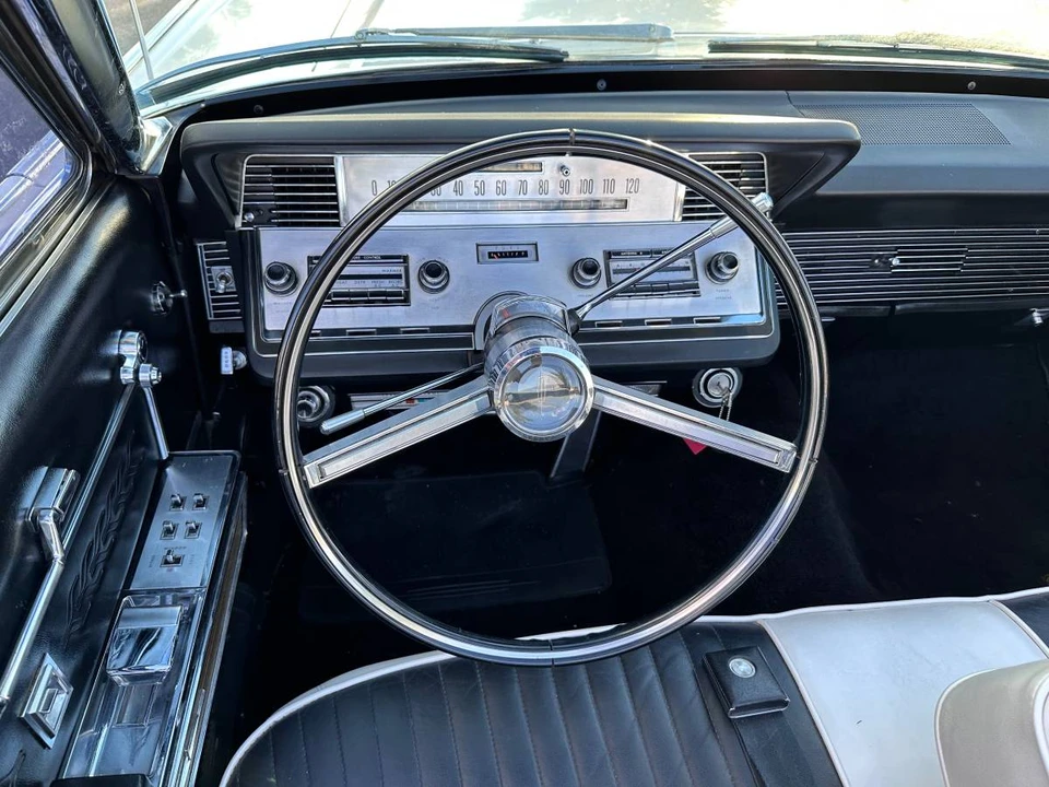 1966 Lincoln Continental 4th Gen - Image 7 of 24