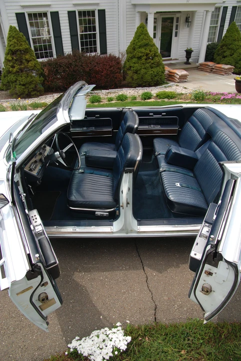1966 Lincoln Continental 4th Gen - Image 5 of 5
