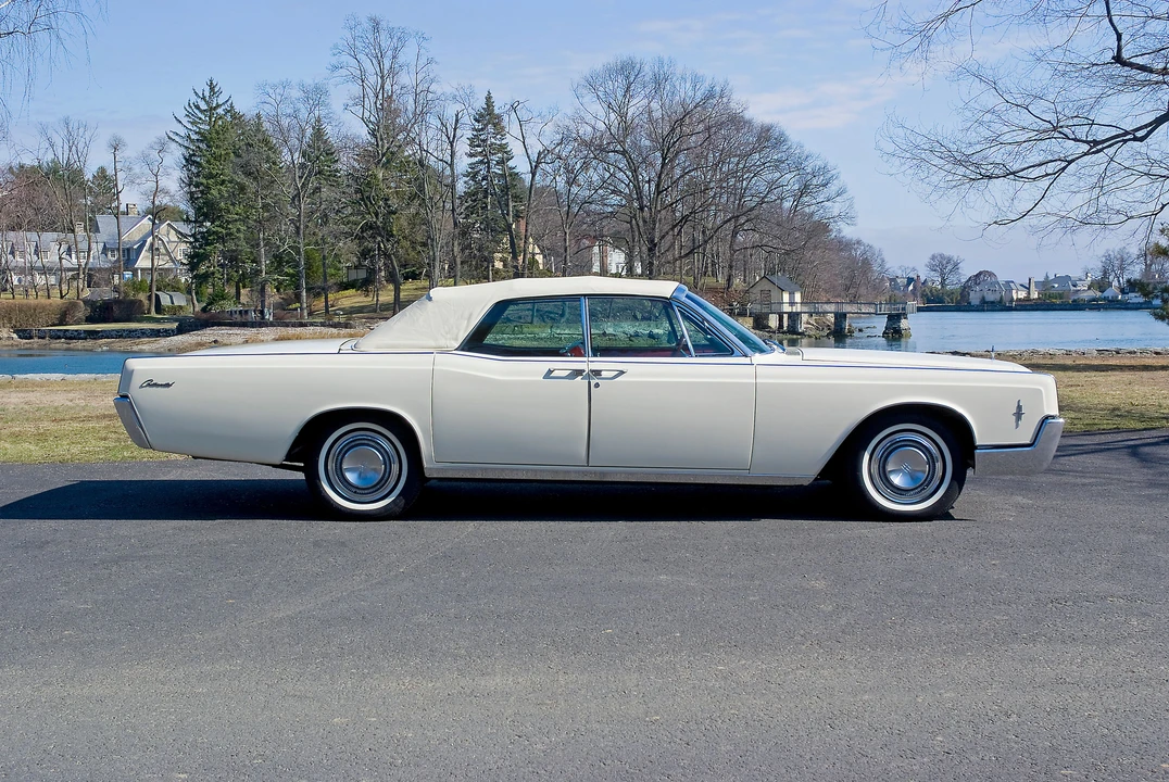 1966 Lincoln Continental 4th Gen - Image 3 of 8