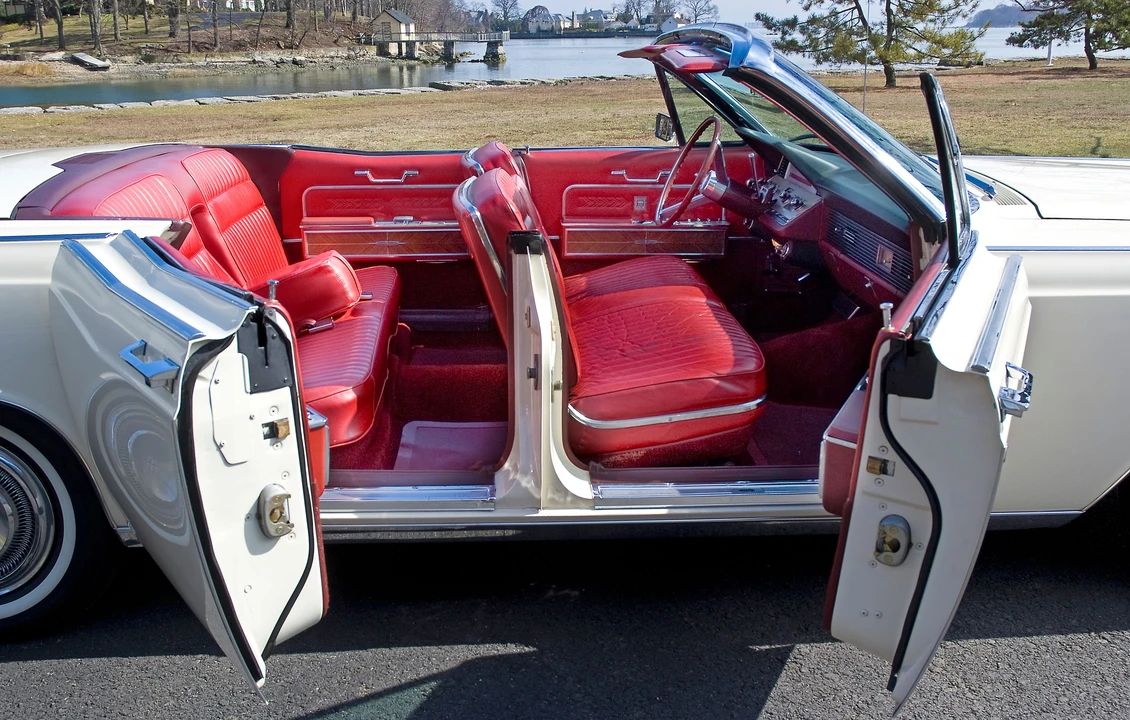 1966 Lincoln Continental 4th Gen - Image 8 of 8