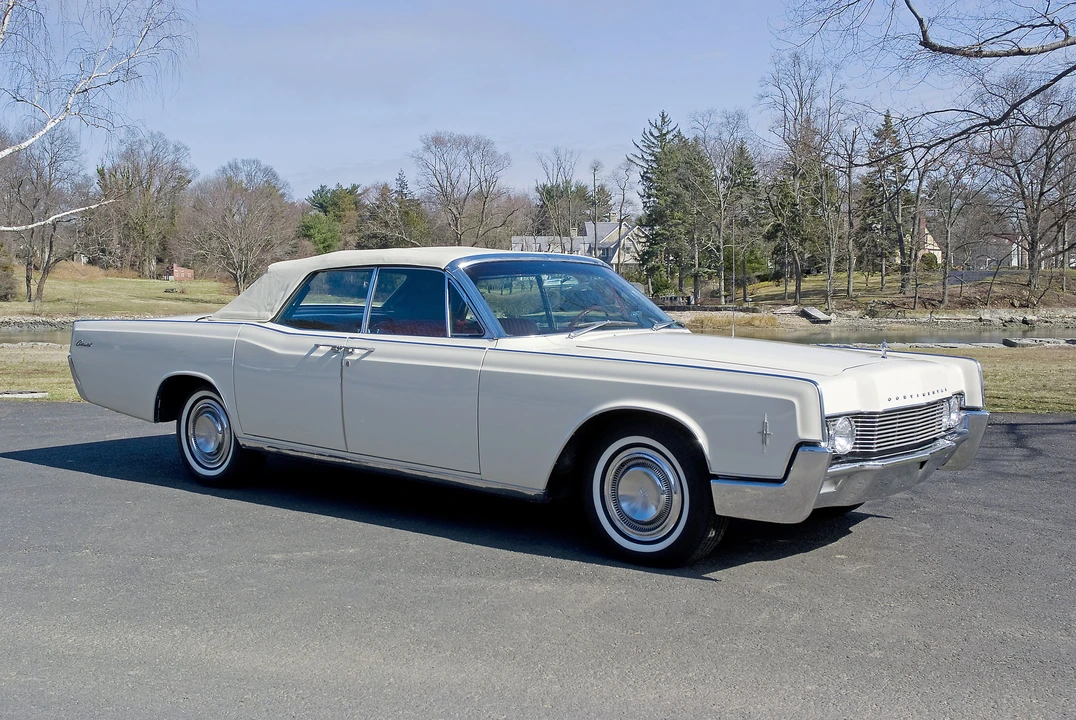 1966 Lincoln Continental 4th Gen - Image 4 of 8