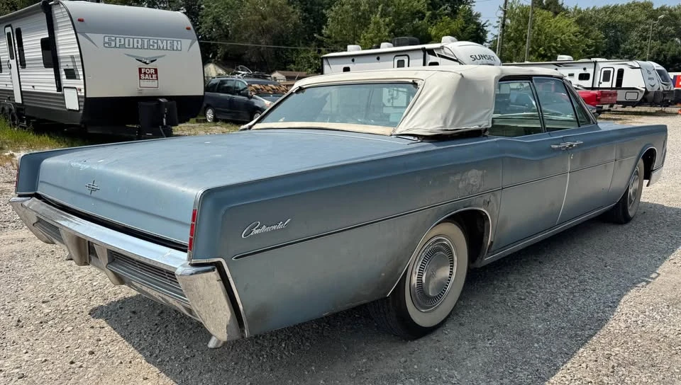 1966 Lincoln Continental 4th Gen - Image 5 of 20
