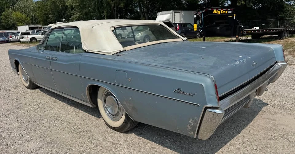 1966 Lincoln Continental 4th Gen - Image 7 of 20