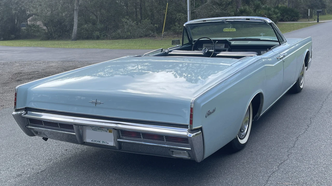 1966 Lincoln Continental 4th Gen - Image 2 of 16