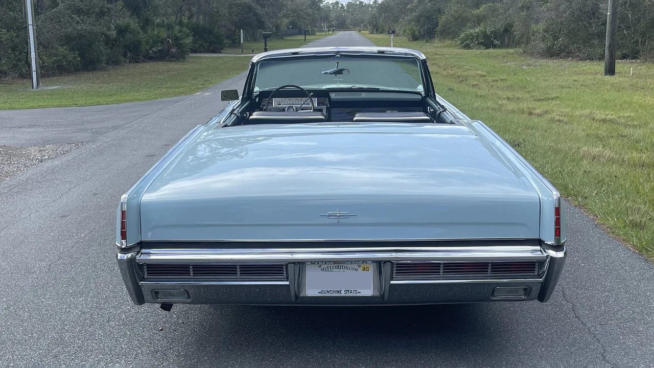 1966 Lincoln Continental 4th Gen - Image 13 of 16