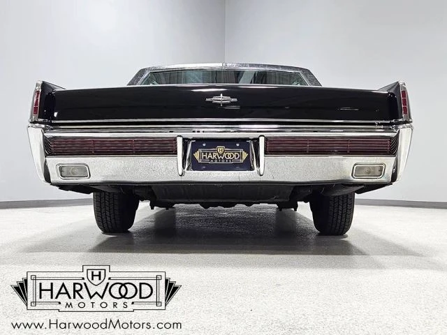 1966 Lincoln Continental 4th Gen - Image 17 of 31