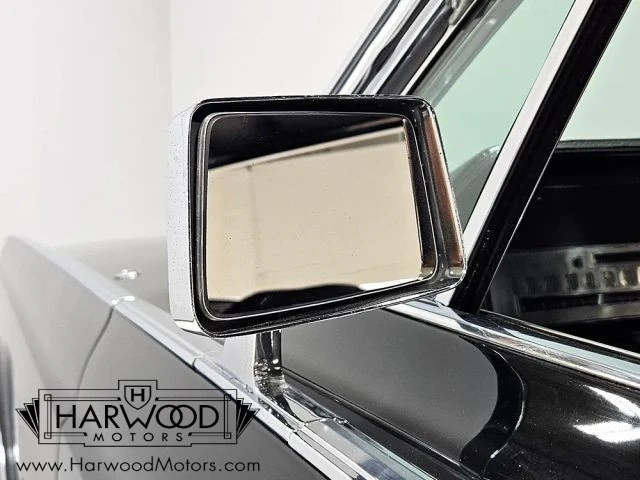 1966 Lincoln Continental 4th Gen - Image 29 of 31
