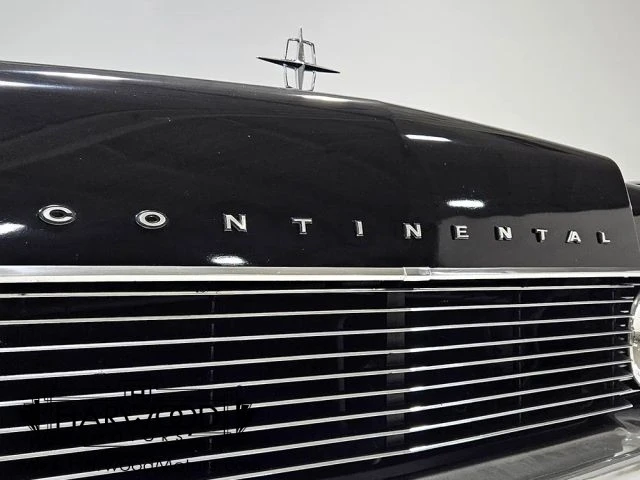 1966 Lincoln Continental 4th Gen - Image 25 of 31